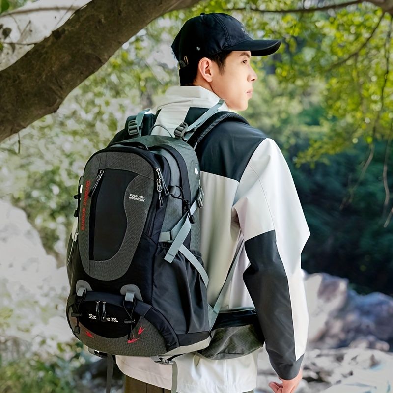 Black Royal Mountain backpack, Extreme 35L backpack, travel backpack, outdoor backpack, high-quality backpack, Australian bush backpack, camping gear, hiking backpack 35L