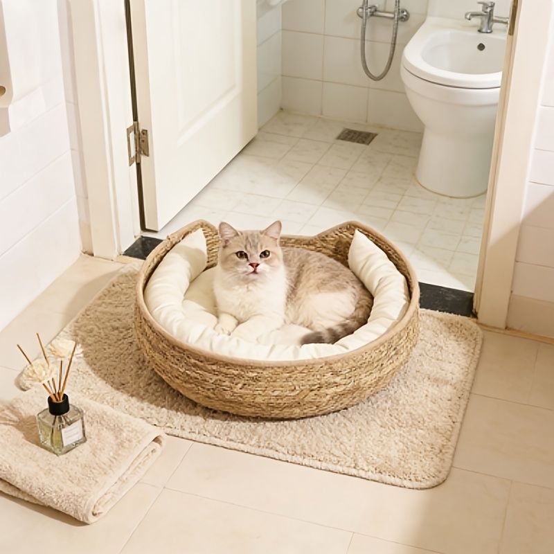 round woven cat bed, cat bed Australia, woven cat bed, cat furniture, cat resting place, cat comfort bed, pet bed Australia, small pet bed, cat sleeping bed, natural cat bed