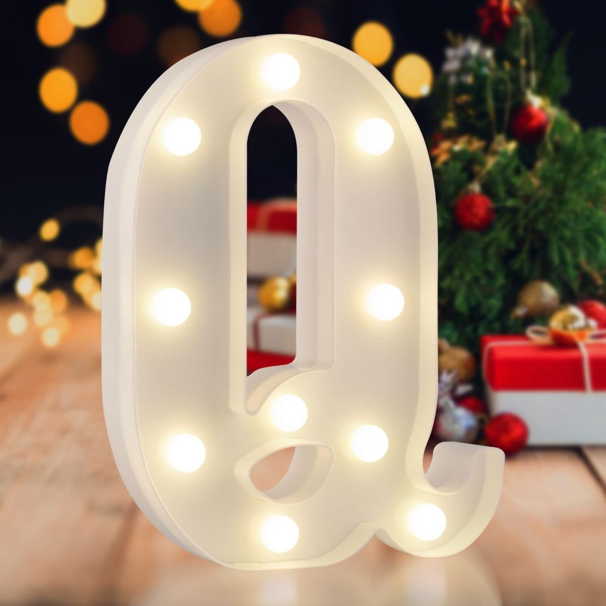 Sign letter Q, warm white, 26 letters, 10 numbers, heart and & symbol; for birthday, party, Christmas, home, bar, wedding decoration; DIY word combinations; wall & tabletop display; battery operated.