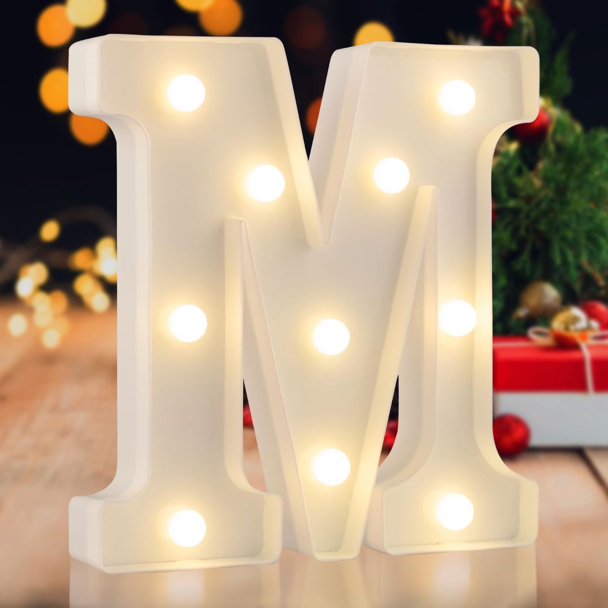 Sign letter Q, warm white, 26 letters, 10 numbers, heart and & symbol; for birthday, party, Christmas, home, bar, wedding decoration; DIY word combinations; wall & tabletop display; battery operated.