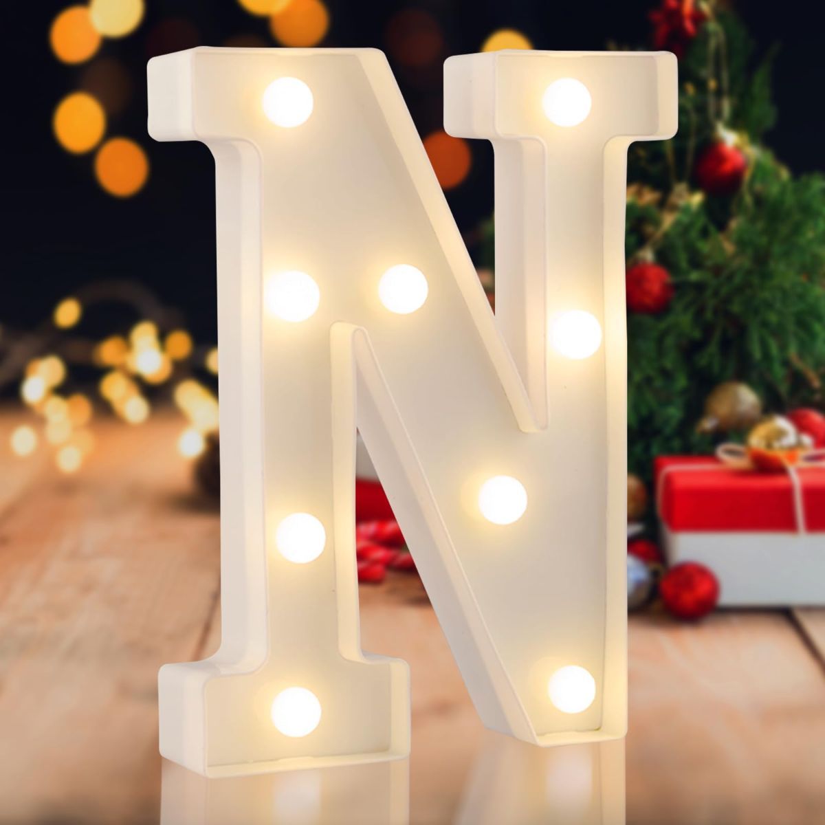 Sign letter Q, warm white, 26 letters, 10 numbers, heart and & symbol; for birthday, party, Christmas, home, bar, wedding decoration; DIY word combinations; wall & tabletop display; battery operated.