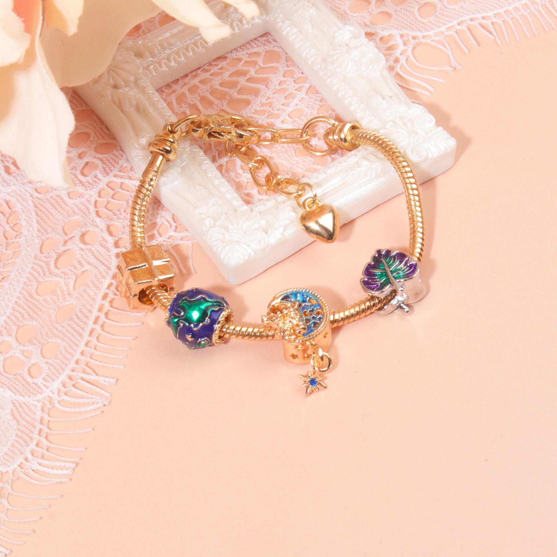 Colorful Leaf Moon Star Pendant Versatile Gold Bracelet(17cm)