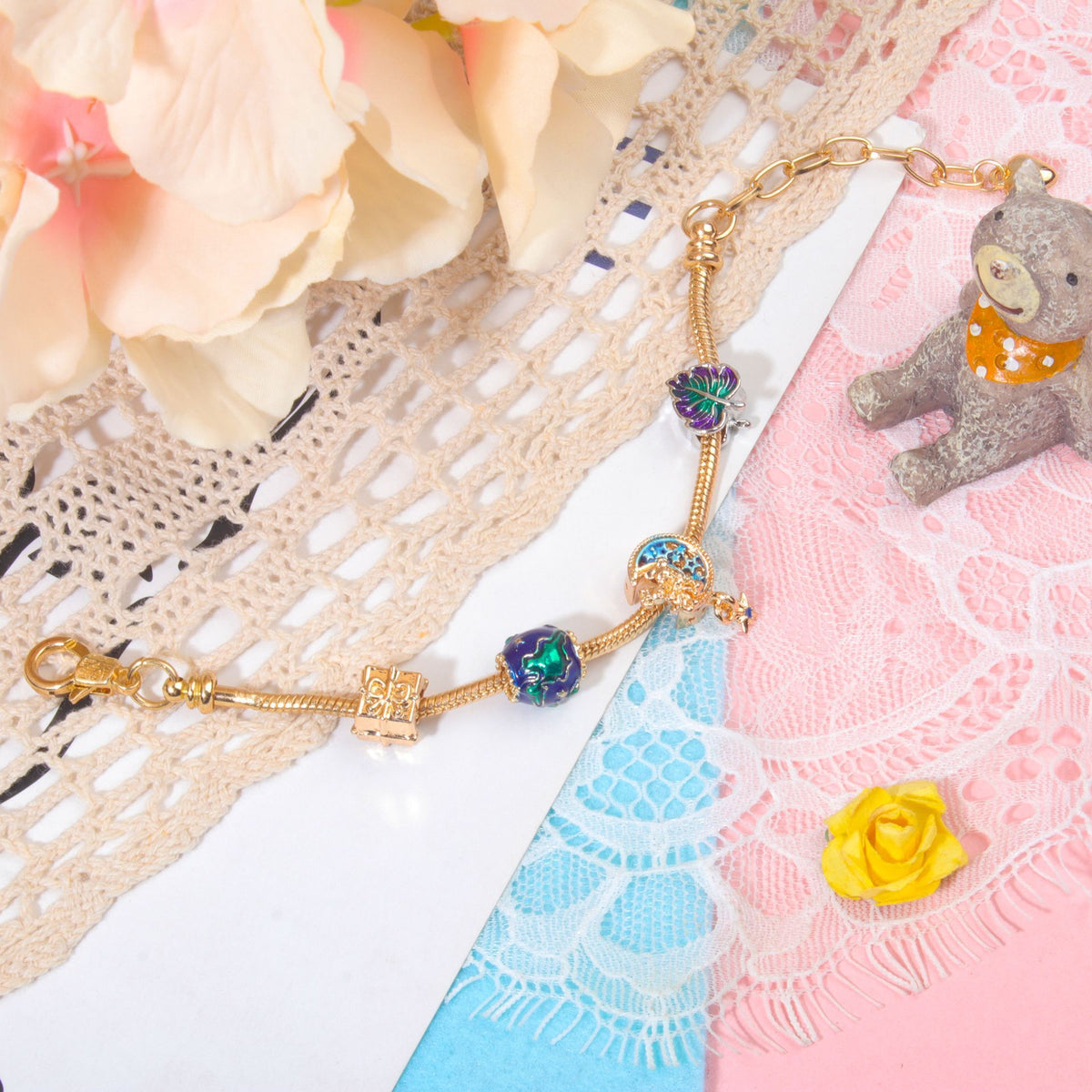 Colorful Leaf Moon Star Pendant Versatile Gold Bracelet(17cm)