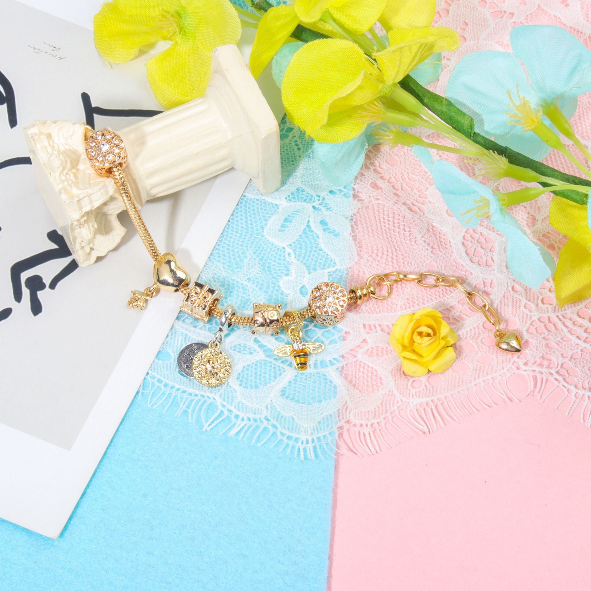 Golden Heart & Bee Charm Bracelet with Rhinestones, Hollow Flower & Gift Box Beads(20cm)