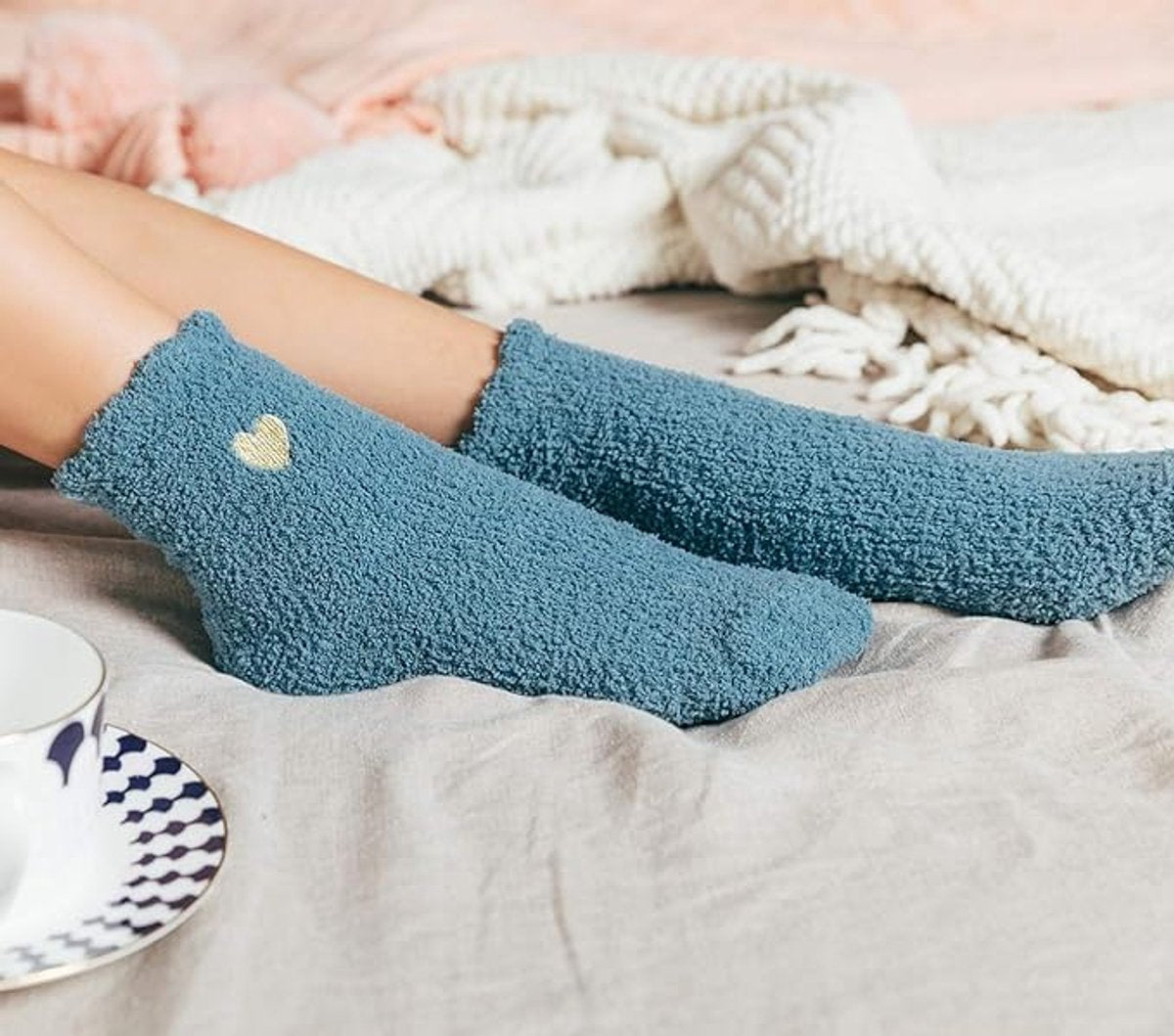 Pairs - socks - Warm Fuzzy Fleece Socks - Women's House Socks - Warm Winter Socks - Fluffy Socks - Sleep Socks - House Socks - Stockings - keep warm - coral fleece - Plush and comfortable - thick plush socks - center tube socks