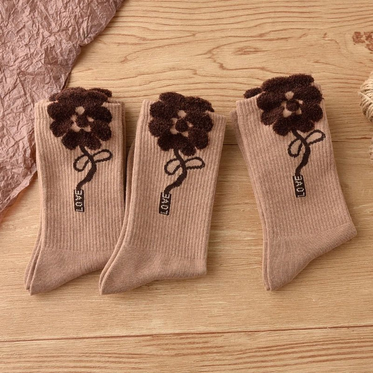 Socks 3-pack - House socks - fluffy socks - Casual socks - Indoor & Outdoor Wearable - Soft & Warm - socks men - socks women - Unisex Women - Size 36 to 42 - Light brown flowers