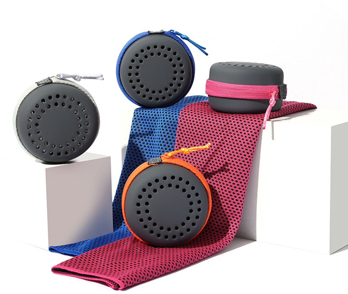 Cooling Towel for Summer & Sports - Quick-Drying & Cooling - Quick-Drying Towels - Cooling Towels for Running - With Storage Box - 30x60 cm (Children's) Orange