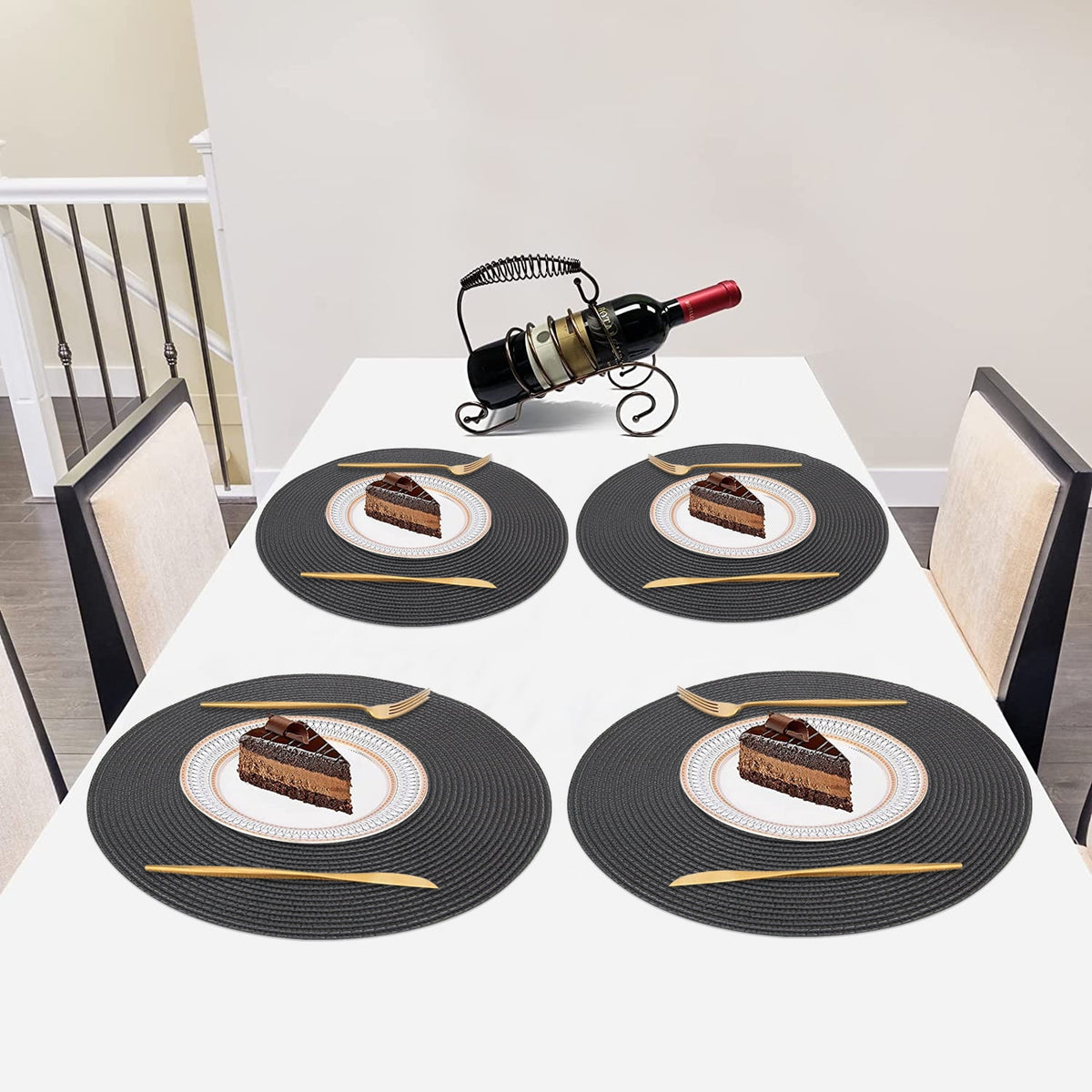 Braided Placemats for Dining Table Set of 6 - Round 15 inch Woven Heat Resistant Non-Slip Kitchen Table Mats, Red Black