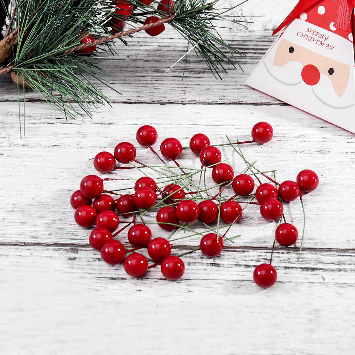 100 Pcs Christmas Artificial Red Berries for Holiday Home Decoration, Realistic Faux Berry Garland Accents