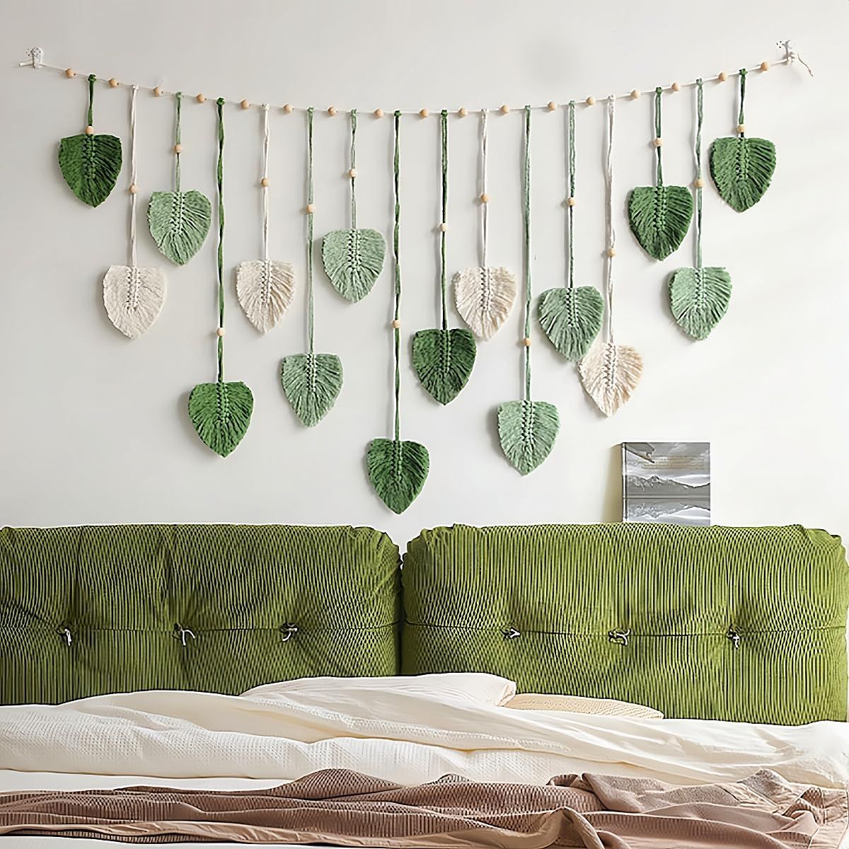 Wall Hanging Tapestry Boho Chic Home Decor Woven Green Leaf Large Tapestry Wall Art Decor Handmade Feather for Bedroom Living Room Apartment Hanging Decorations Green