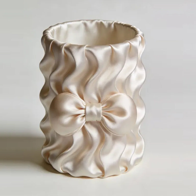 Sweet Bow Silk Pen Holder, White Silk