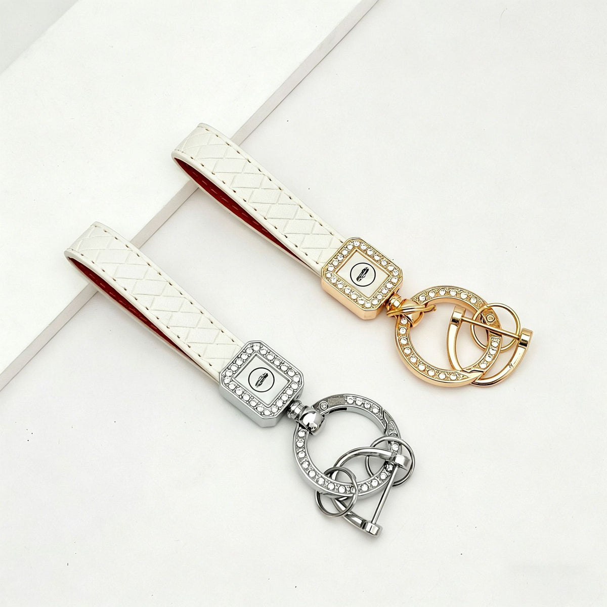 Golden Hardware White 25 Pack