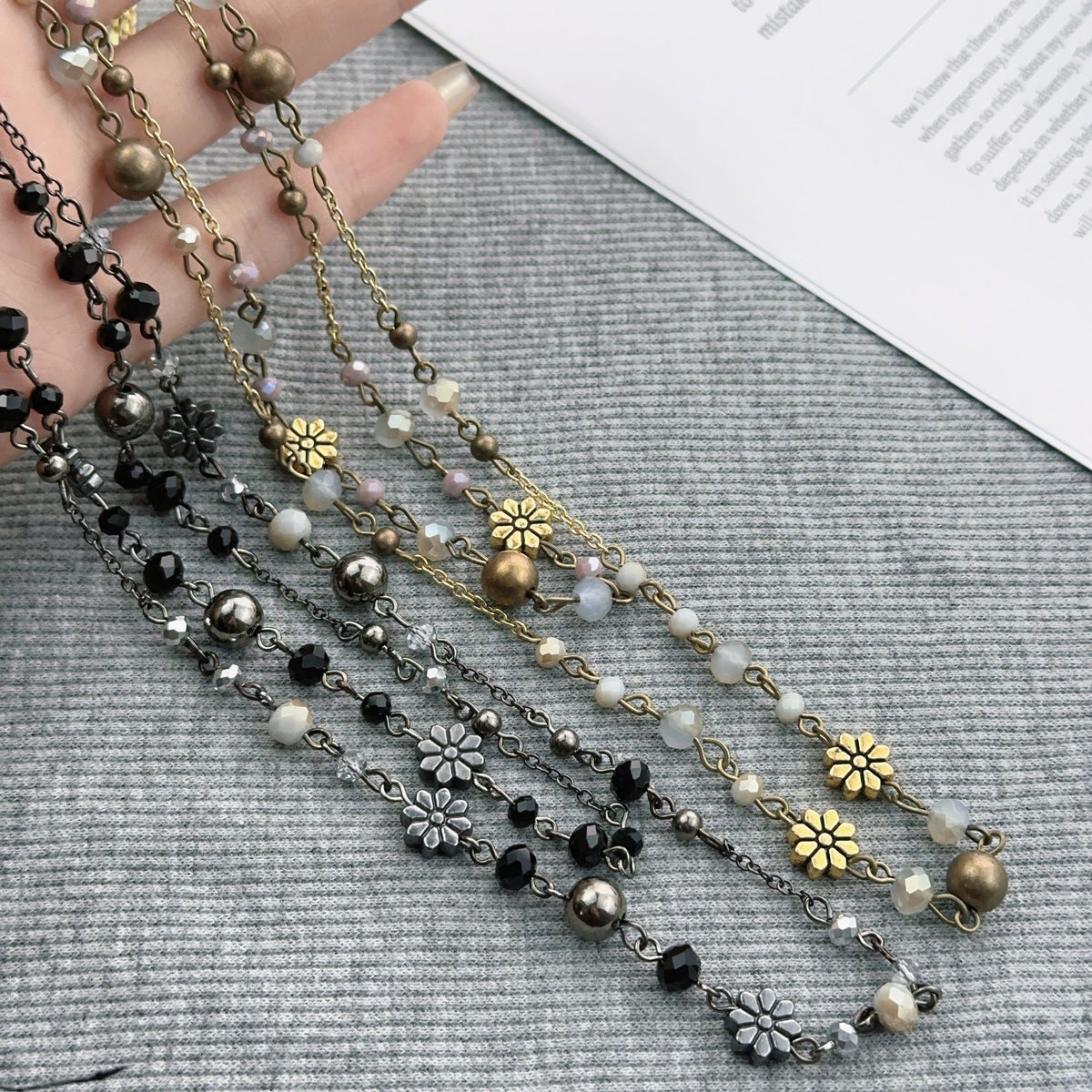 Hollow Star Layered | Y2K Cutout Star Beaded Necklace | Christmas Starry Vibes Gift | Stacked Hollow Star Clavicle Chain Sweet Spicy Girl Accessory