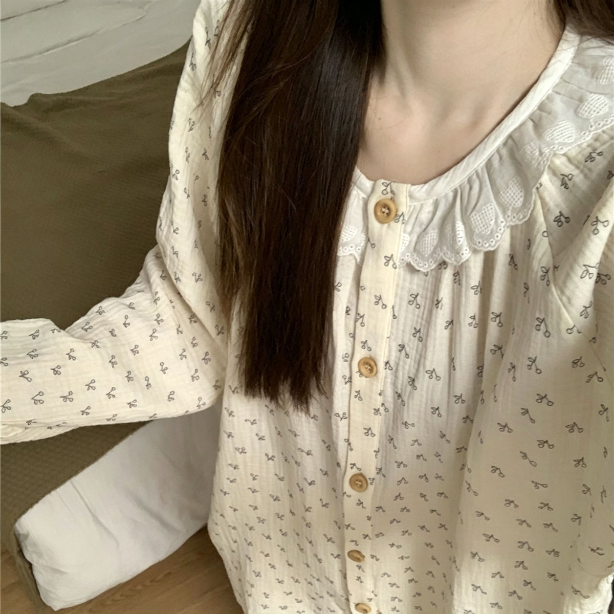 Round Neck Lace Apricot Cherry Size L | Long-Sleeve Pants Pajama Set | Christmas Gentle Cherry Gift | Tummy-Covering Warm Loose Women's Homewear