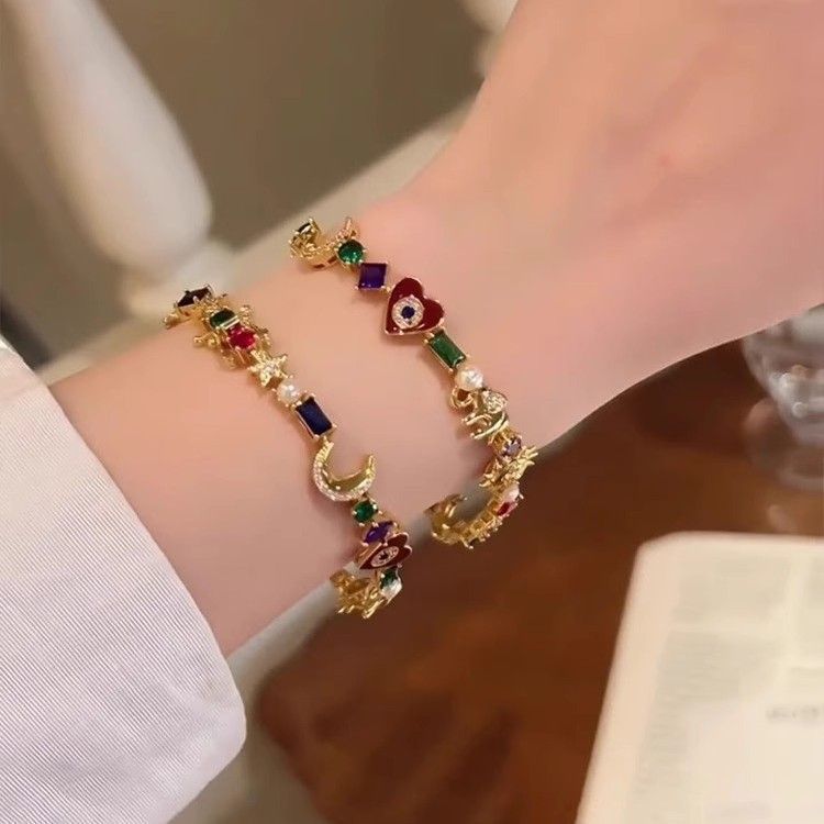 Star Moon Vintage Dopamine Bracelet | Christmas Romantic Celestial Gift | Retro Y2K Star Moon Stackable Bracelet Fashion Everyday Wear