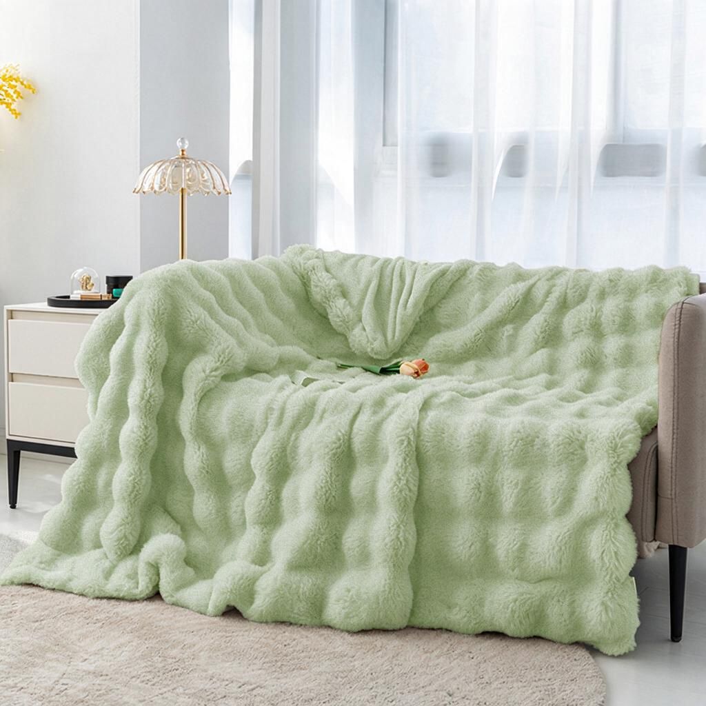 King Bed Fleece Throw Matcha Green 200x230cm - Pebble Quilted Faux Bunny Fur Sofa Blanket with Flannel Lining for Halloween Snuggles