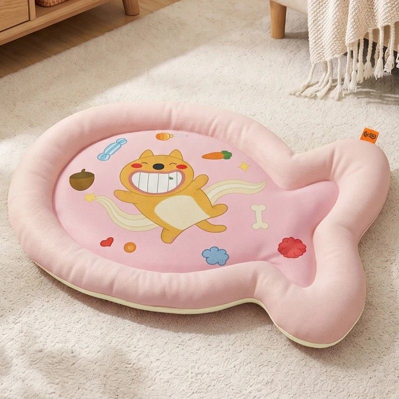 1 Pack Cute Fish-Shaped Cooling Pet Mat, Cartoon Cat Print Summer Dog Cat Bed, Breathable Non-Slip Soft Ice Cooling Pad for Small Medium Pets (Pink, Size M)