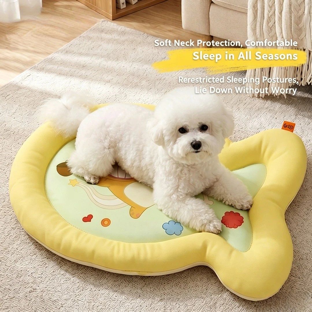 1 Pack Cute Fish-Shaped Cooling Pet Mat, Cartoon Cat Print Summer Dog Cat Bed, Breathable Non-Slip Soft Ice Cooling Pad for Small Medium Pets (Pink, Size M)