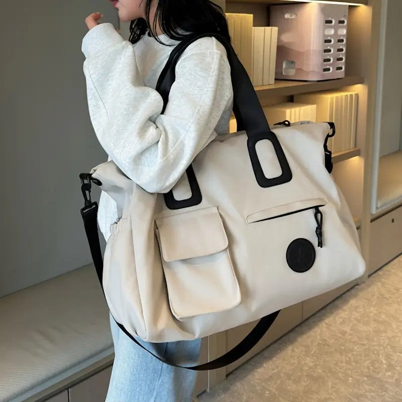 White Large-capacity travel tote bag, lightweight carry-on luggage with shoulder strap, gym bag, portable laptop bag, ideal for short trips, hand-carry style.