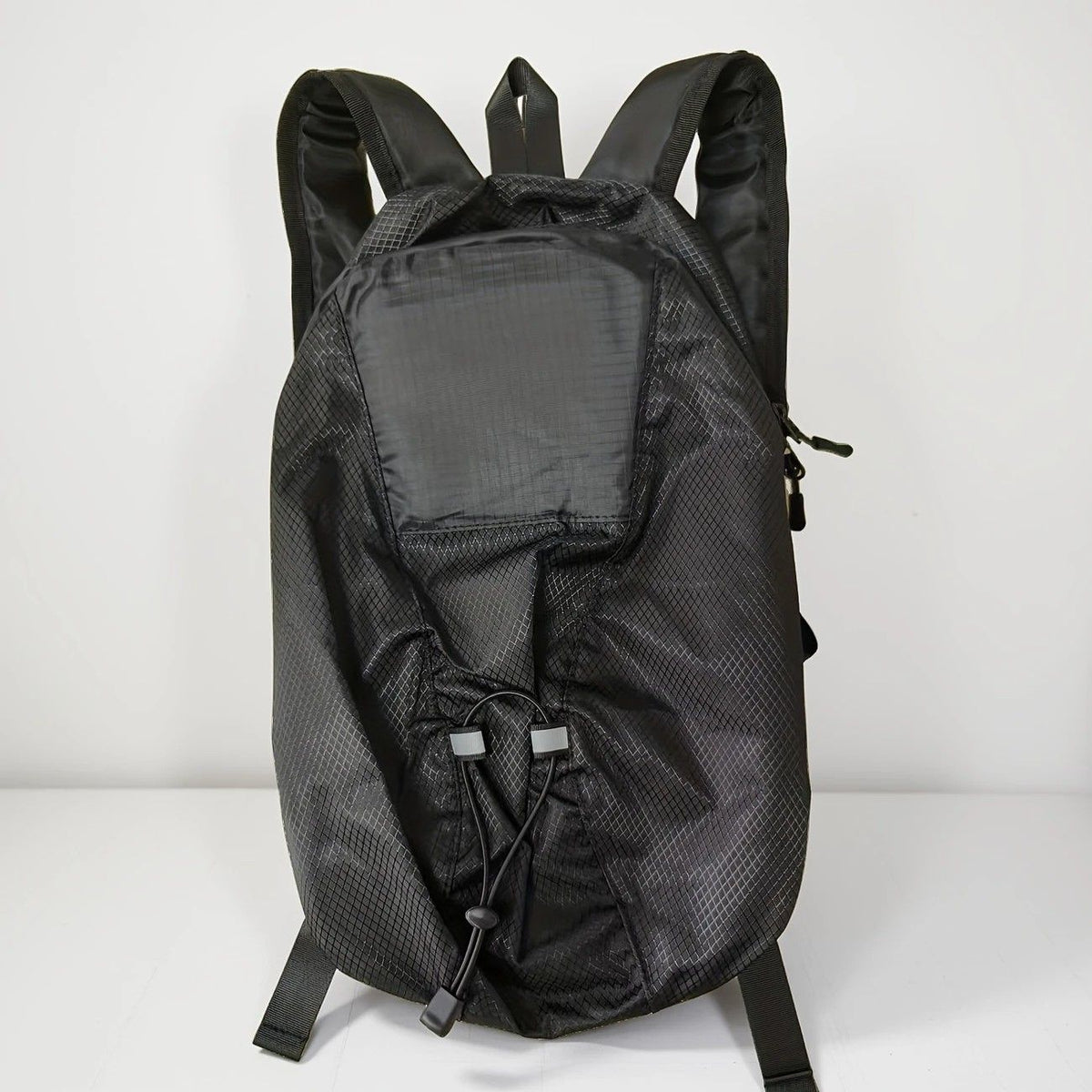 15L Backpack with USB Charging & Smart LED Turn Signals, Waterproof Cycling Commuter Daypack, Lightweight Nylon, Safety Reflective(black)
