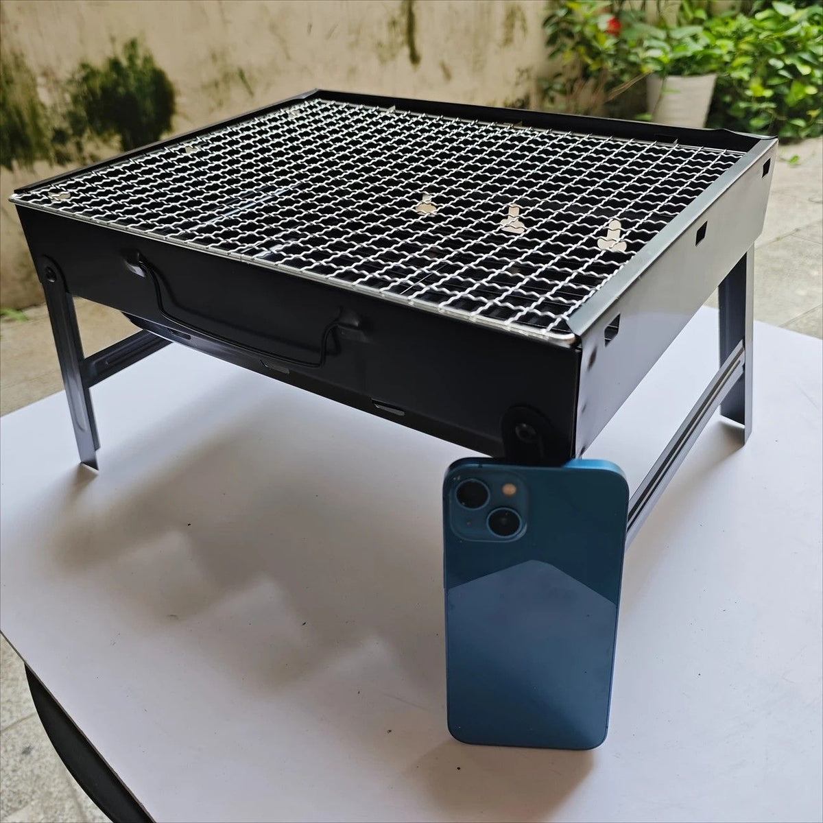 Weekend Essential Portable Foldable BBQ Grill Home & Camping Heavy Duty Steel No Assembly Required(Xiaoheigang)