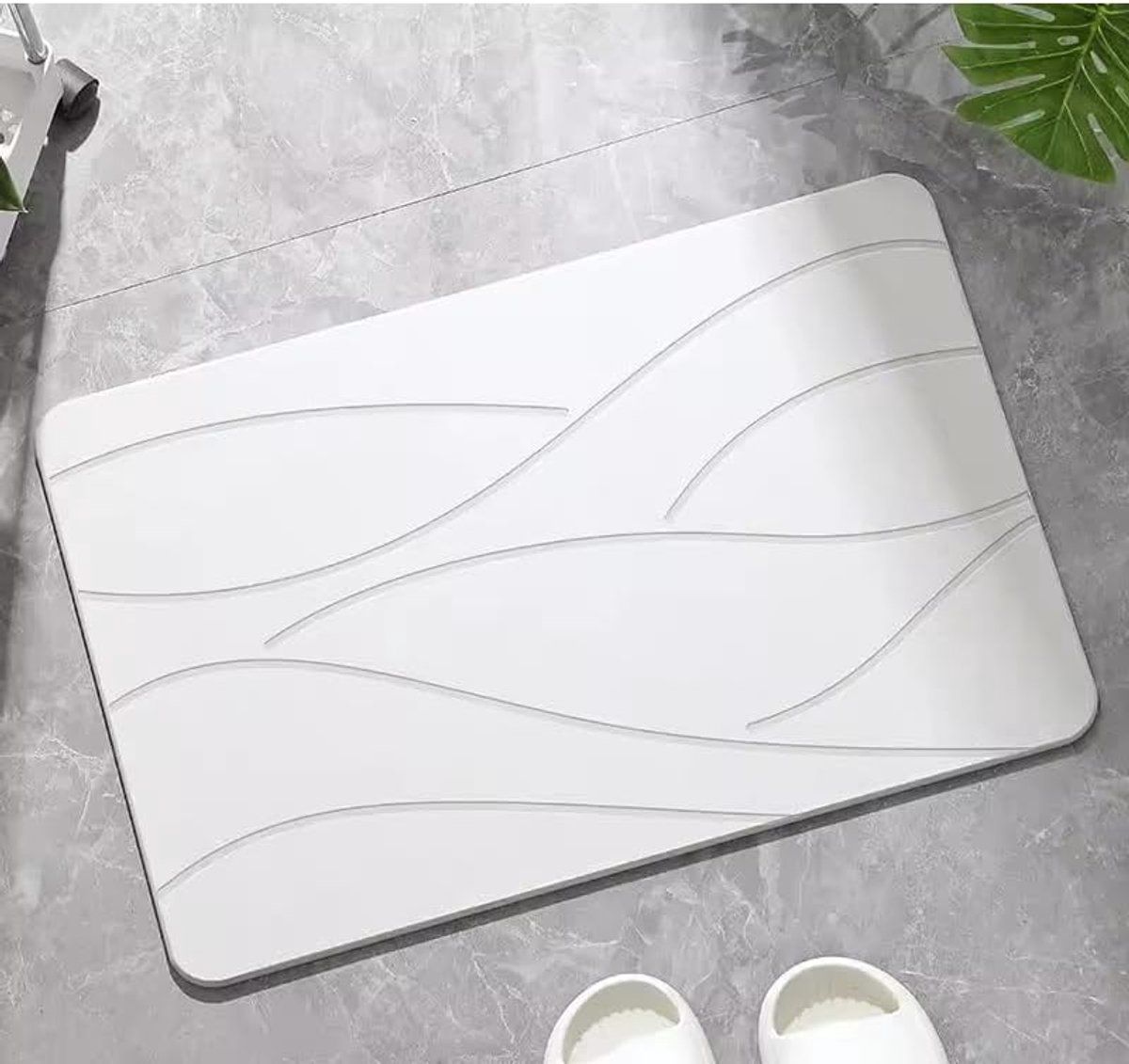 Diatoearth Bath Mat Quick Drying Non Slip Super Absorbent for Bathroom Shower, 40x30 cm White