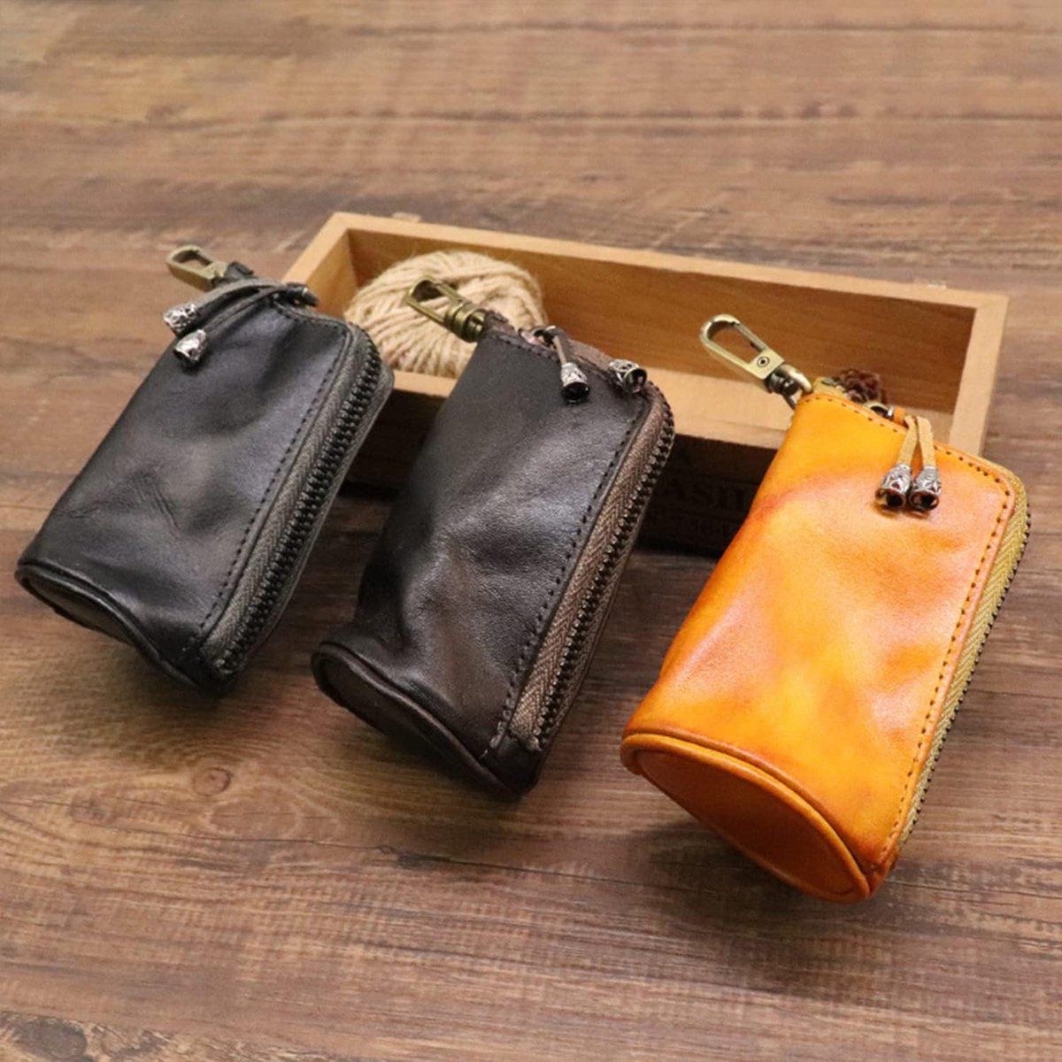Genuine Leather Coin Purse Mini Wallet Zipper Key Pouch Compact for Keys and Coins, Brown