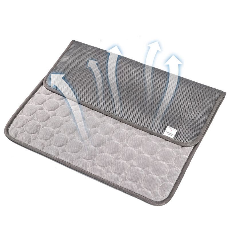 Pet Cooling Mat with Circular Quilted Pattern, Breathable Mesh Fabric and Soothing Gel Layer for Summer Lounging on Sofas, Floors, Crates, Beds, Car Seats and Outdoor Areas (Blue, L)