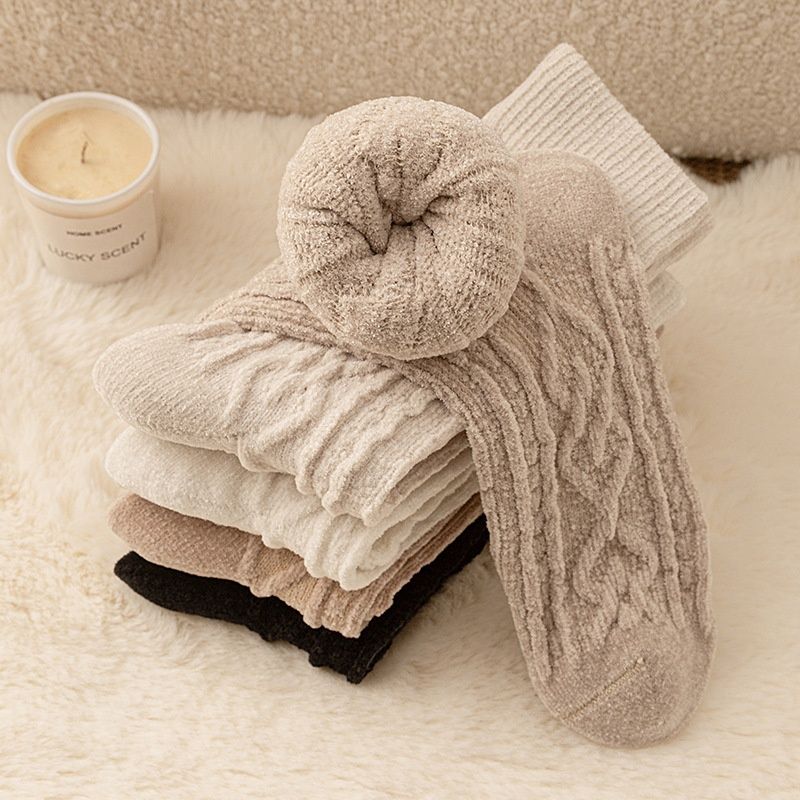 4 Pairs Cable pattern Women’s Wool Blend Socks Mixed Colours Soft Warm Thick Mid Calf Socks for Autumn Winter