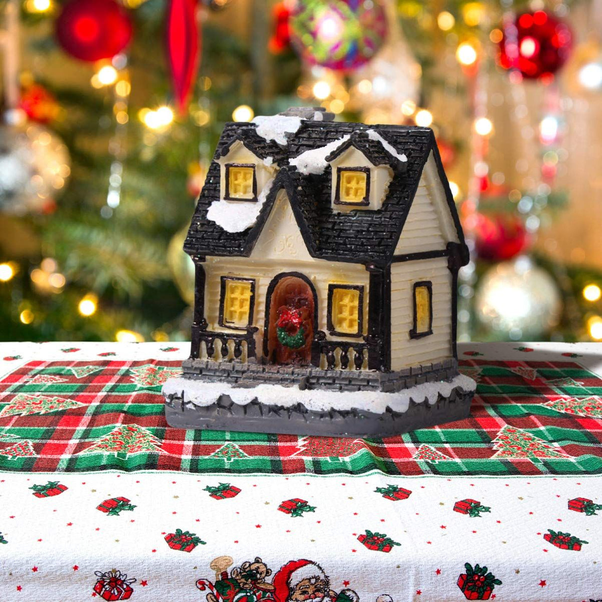 Christmas Villages with LED Lights Resin Table Decoration for Christmas Party