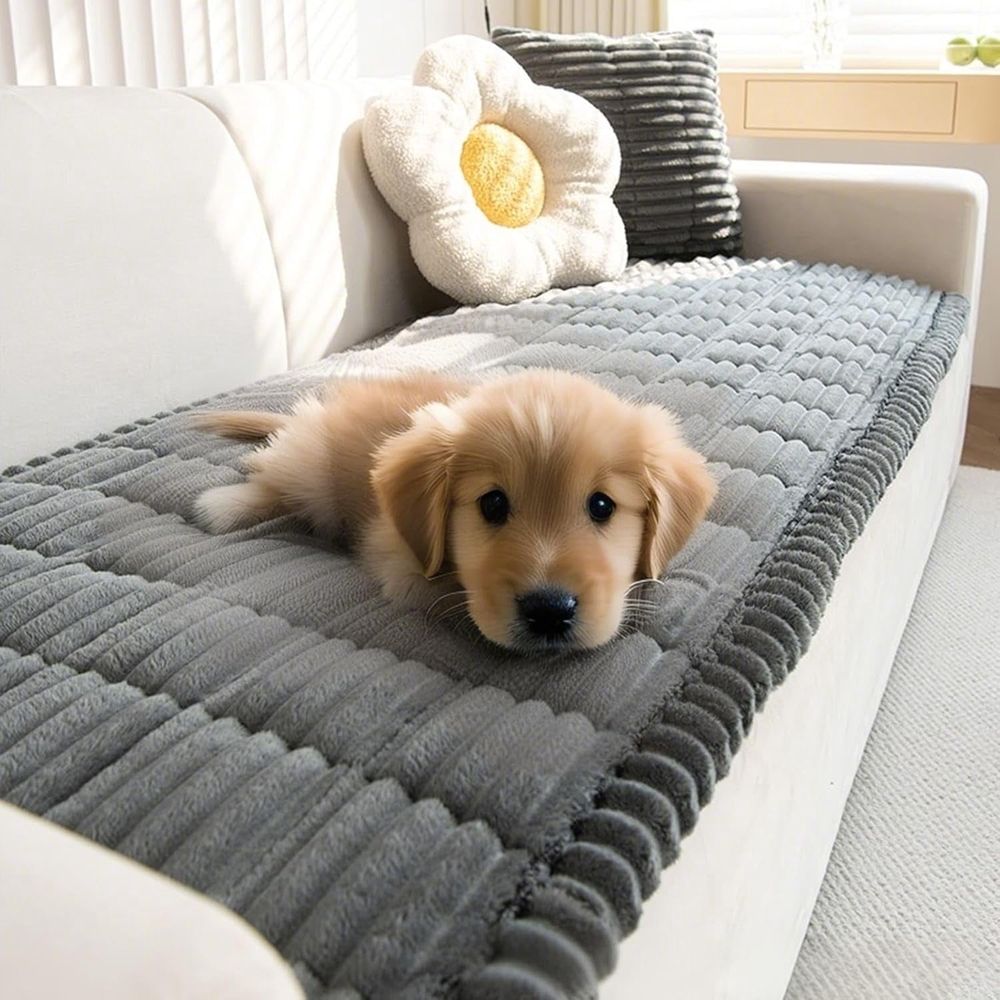Plush Pet Couch Cover, Ultra-Soft Non-Slip Sofa Protector with Waterproof Lining for Dogs & Cats