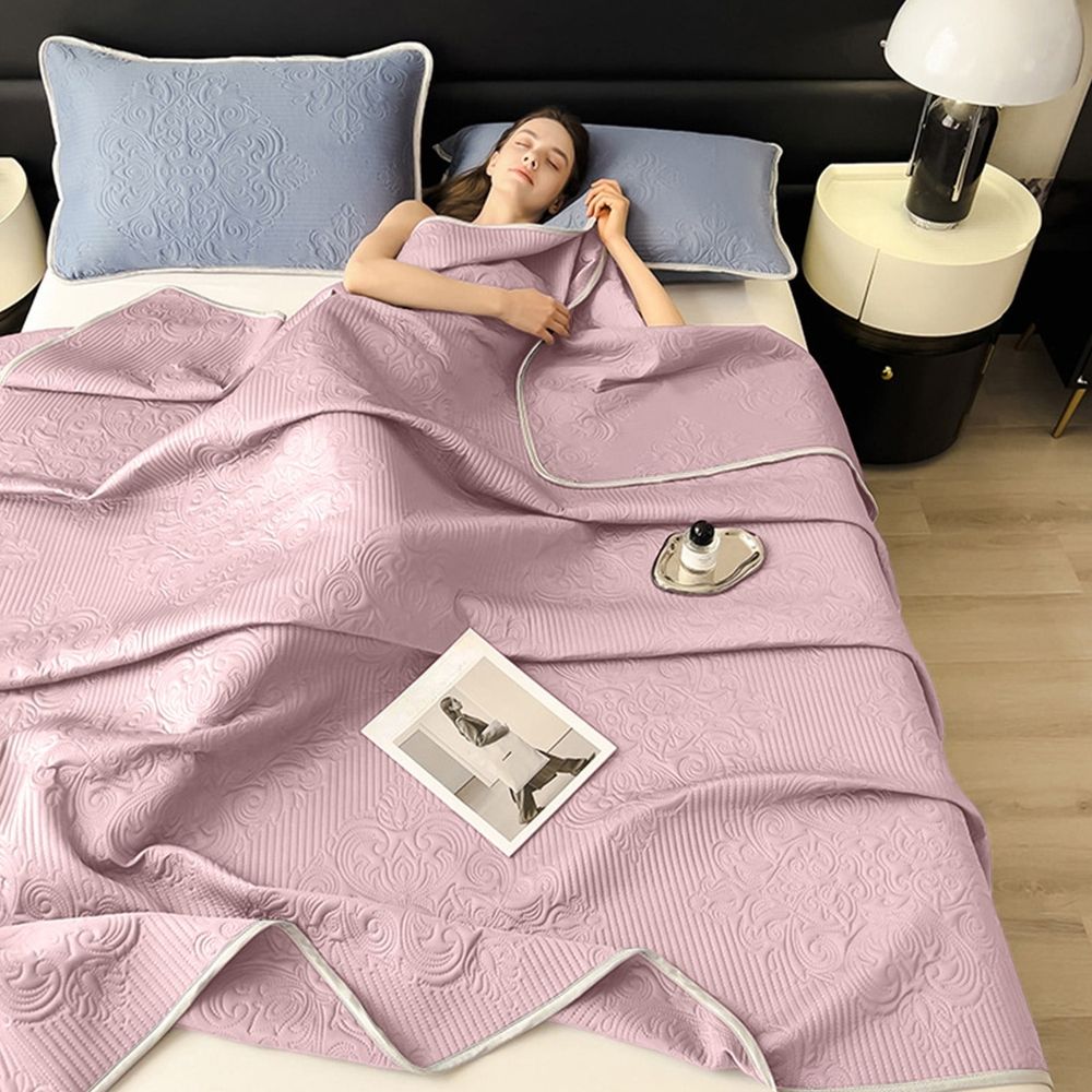 Pink Cooling Comforter 70x78 Inch - Ultra Soft Polyester Knitted Quilt for Summer, Lightweight All Season Blanket for Bedroom, Dorm & AC Rooms