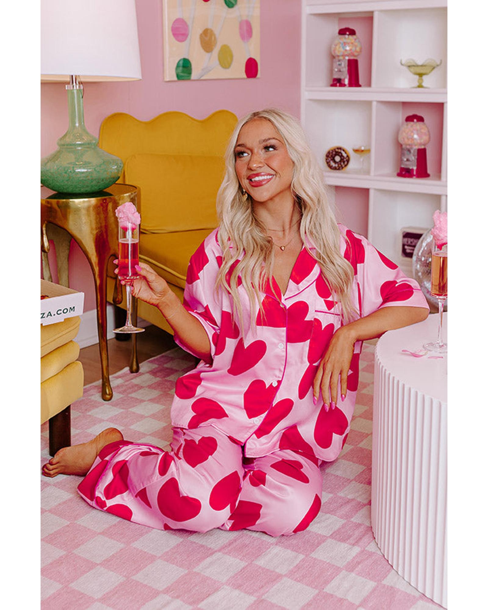 Pink Classic Heart Valentines Short Sleeve Pants Pajamas Set - M