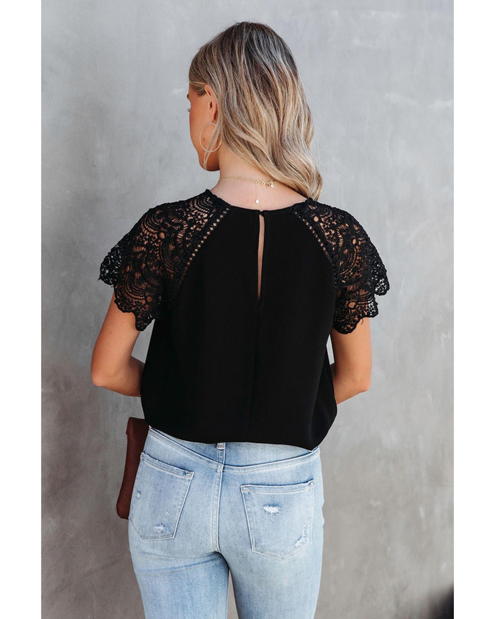 Azura Exchange Lace Crochet Patchwork Blouse - M