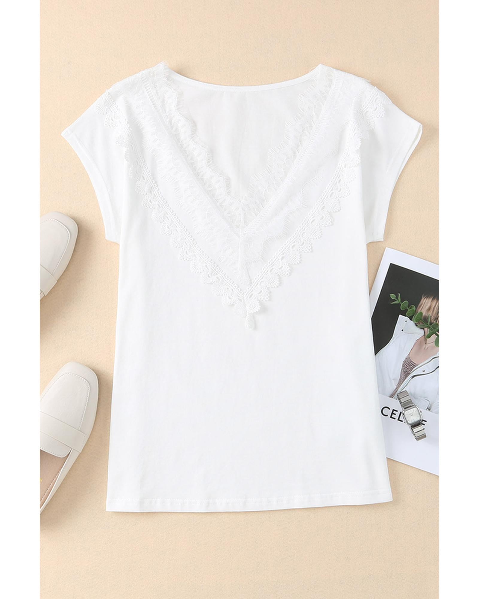 Azura Exchange Eyelash Lace Trim V Neck Top - L
