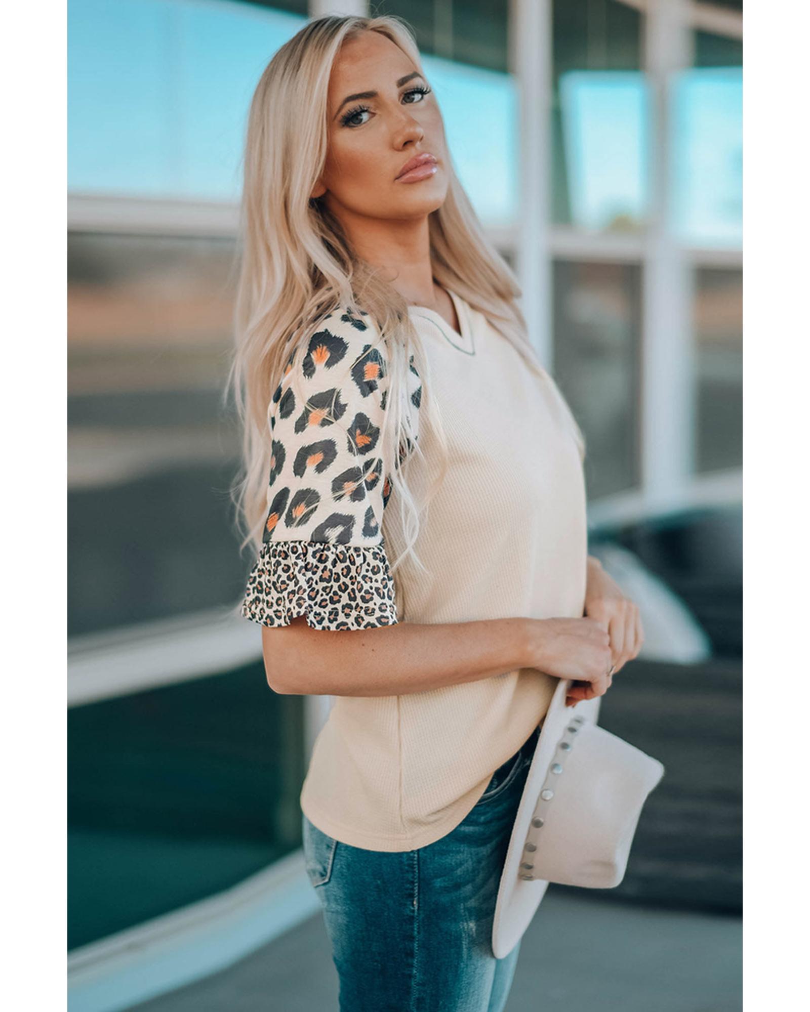 Azura Exchange Leopard Ruffle Sleeve Waffle Knit Top - L