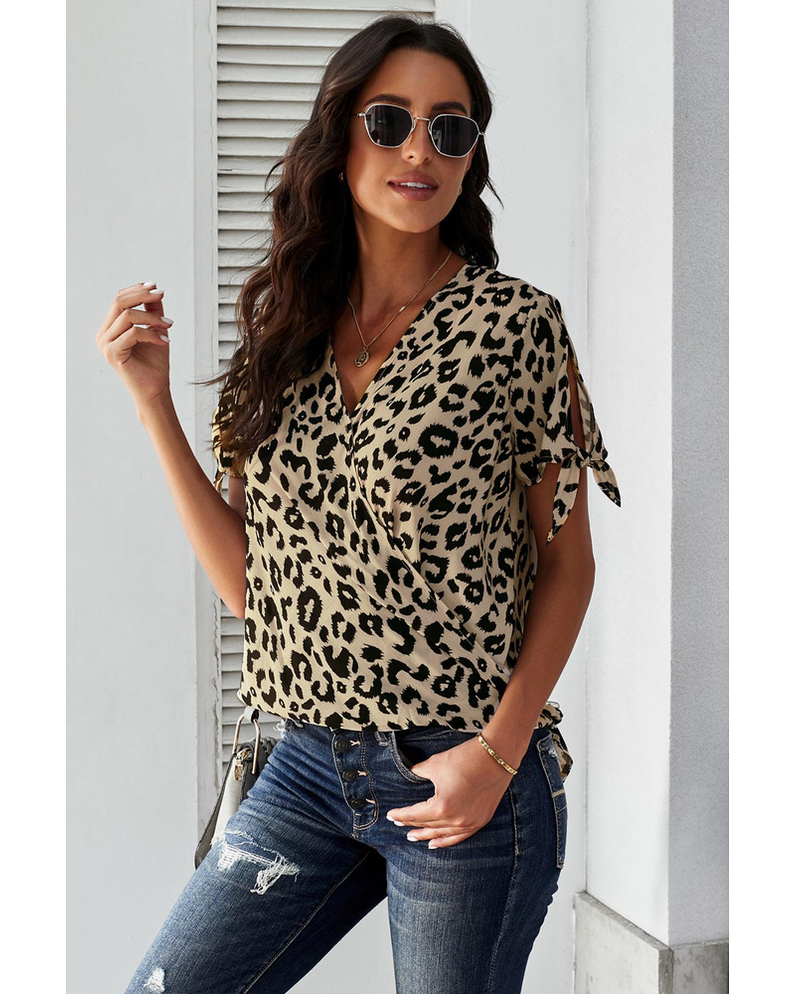 Azura Exchange V Neck Twist Top - S