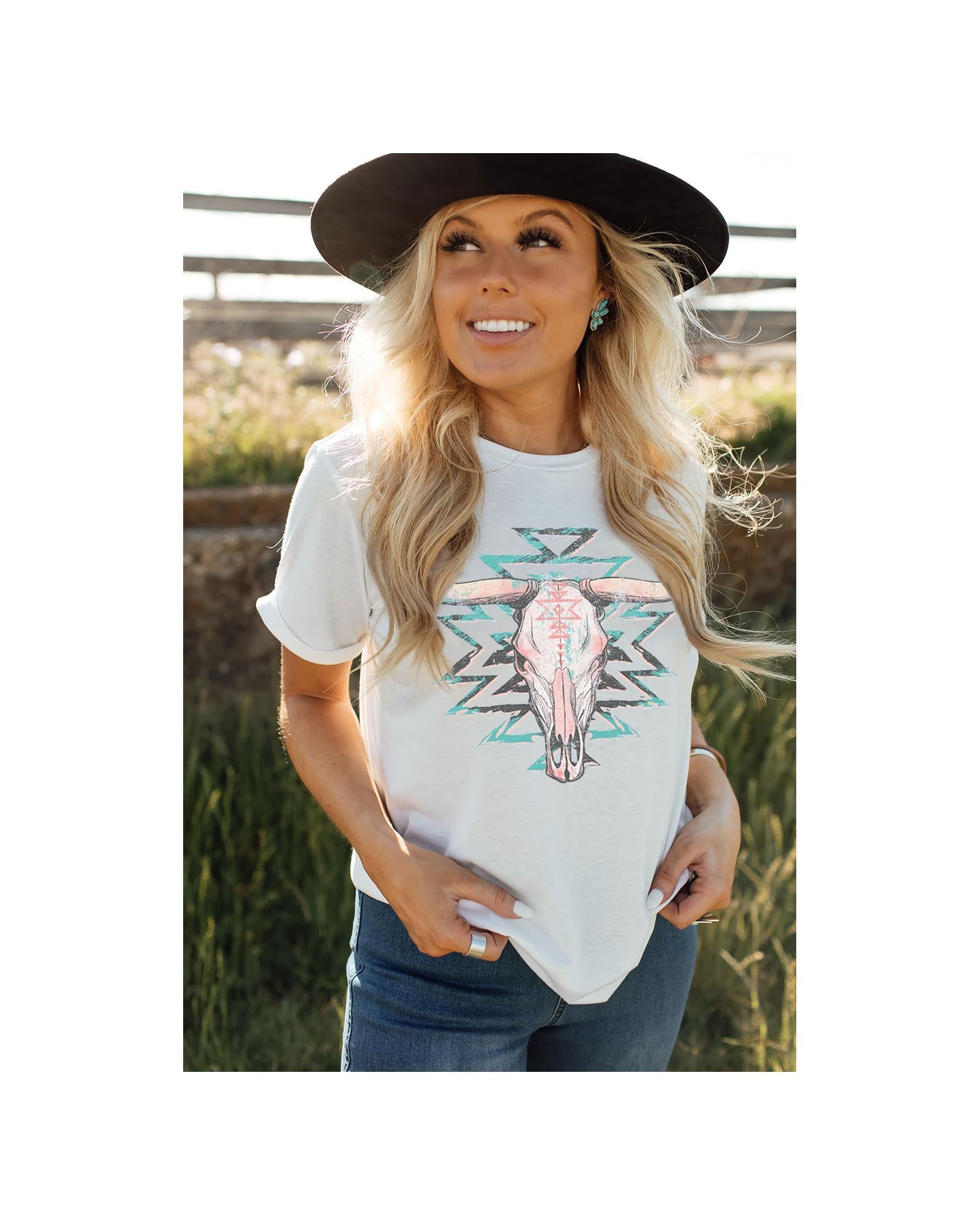 Azura Exchange Steer Skull Graphic T-Shirt - S