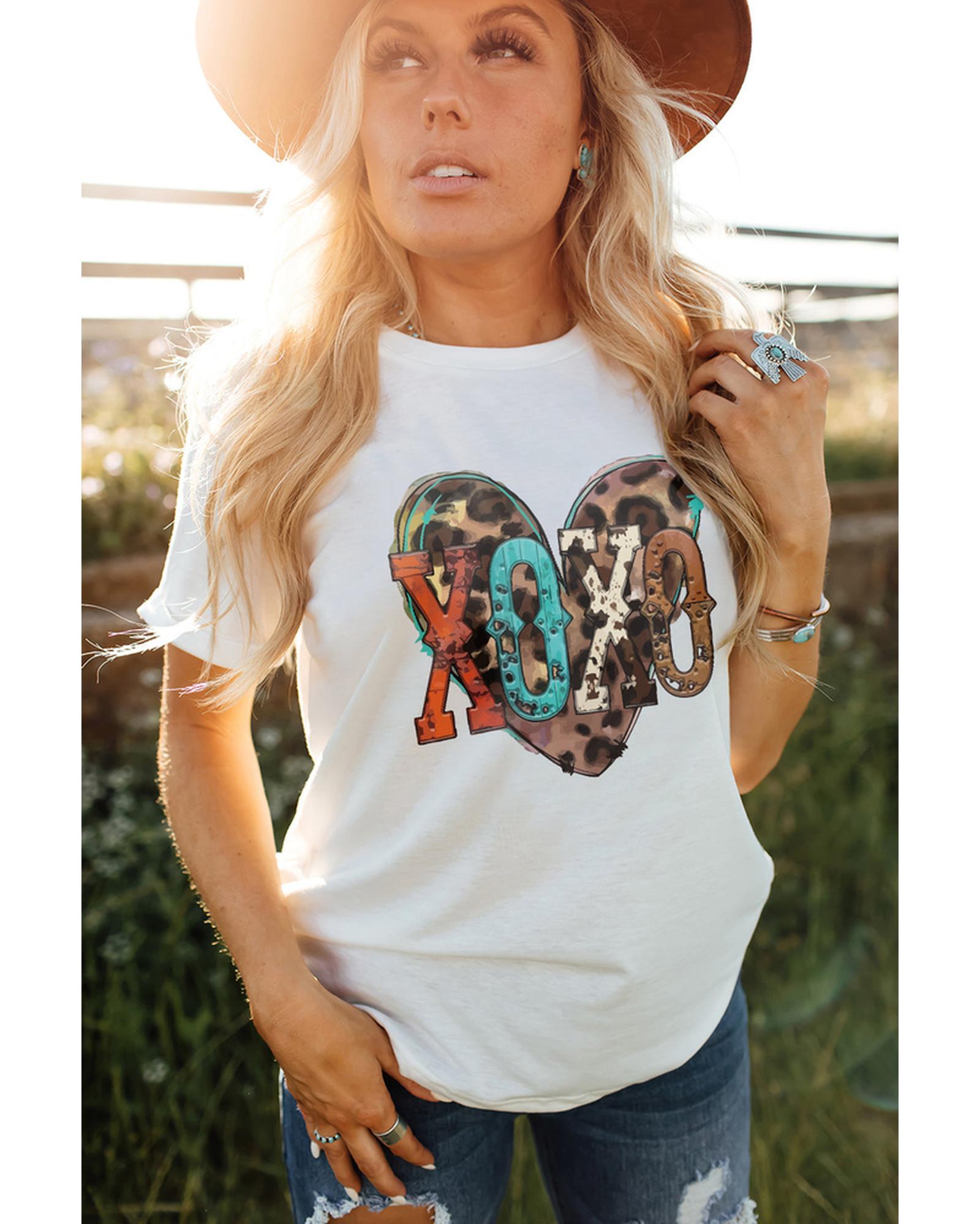 Azura Exchange Heart Shaped Print Crew Neck Graphic Tee - S