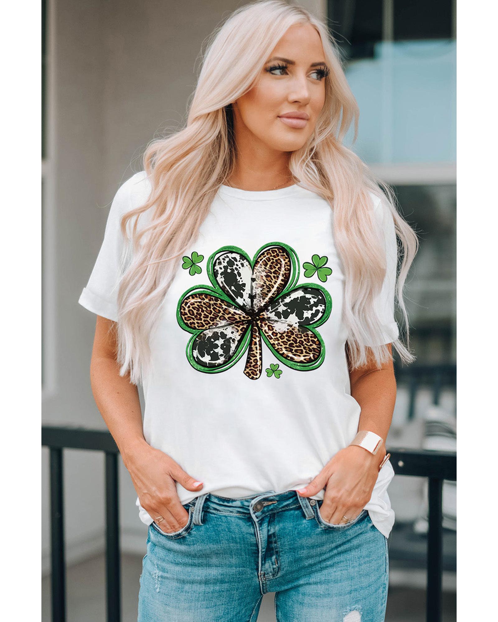 Azura Exchange Clover Graphic T-shirt - S