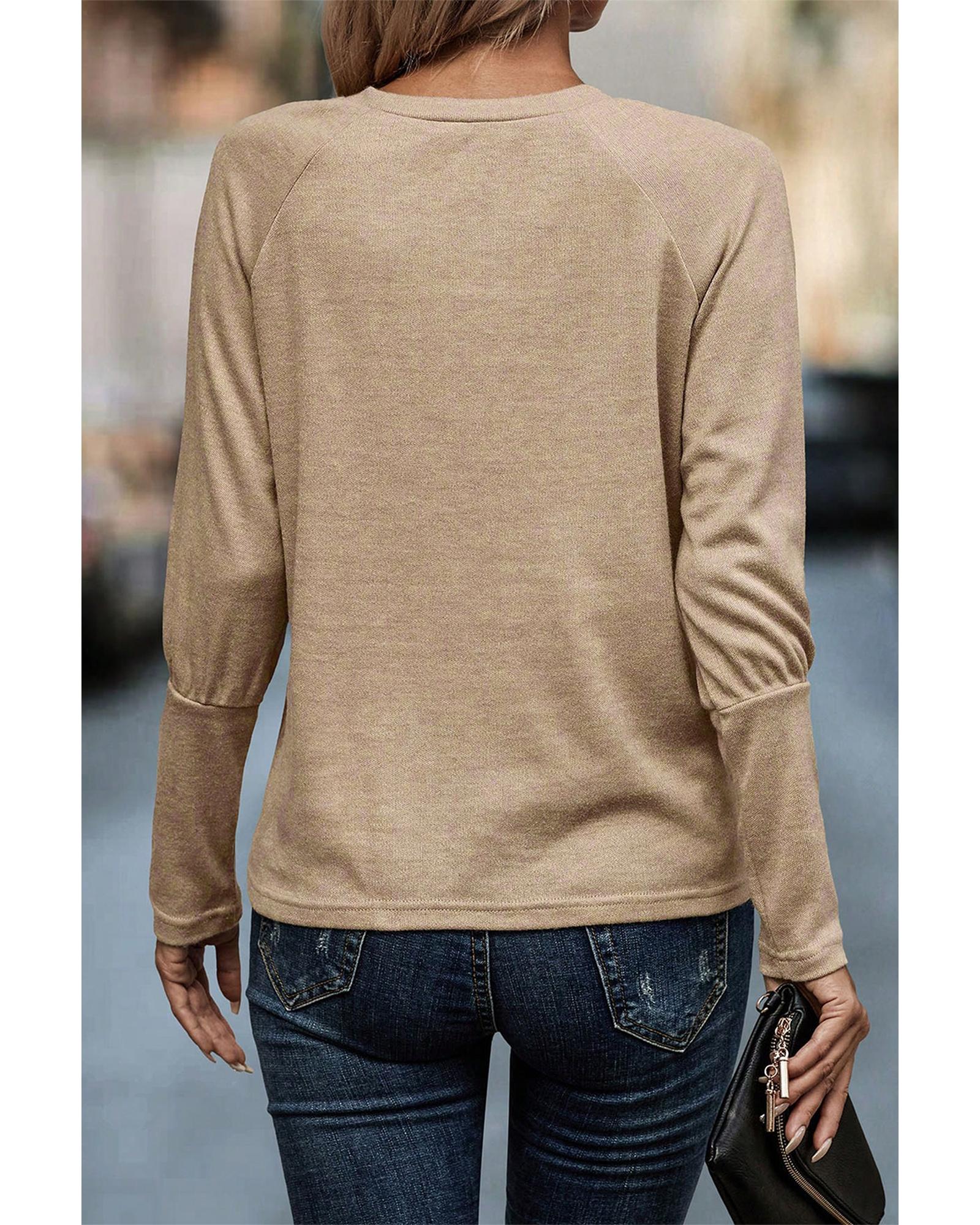 Pale Khaki Solid Ruched Raglan Sleeve Knit Top - L