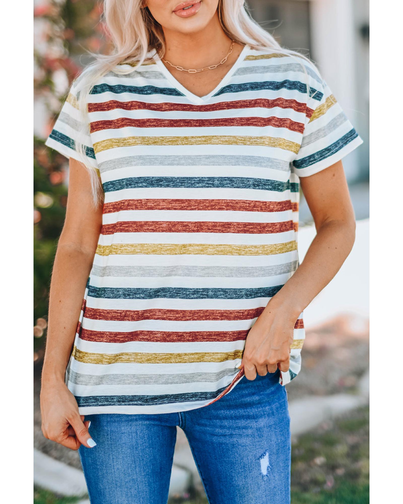 Azura Exchange Striped V Neck T-shirt - M