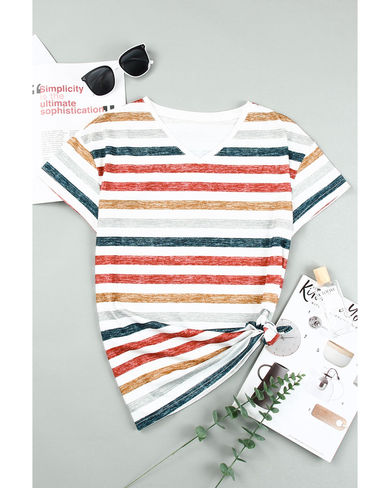 Azura Exchange Striped V Neck T-shirt - M
