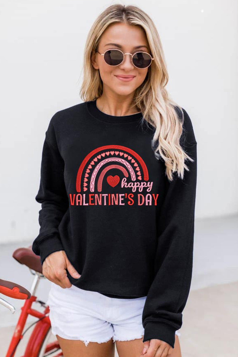 Azura Exchange Graphic Embroidered Sweatshirt - L