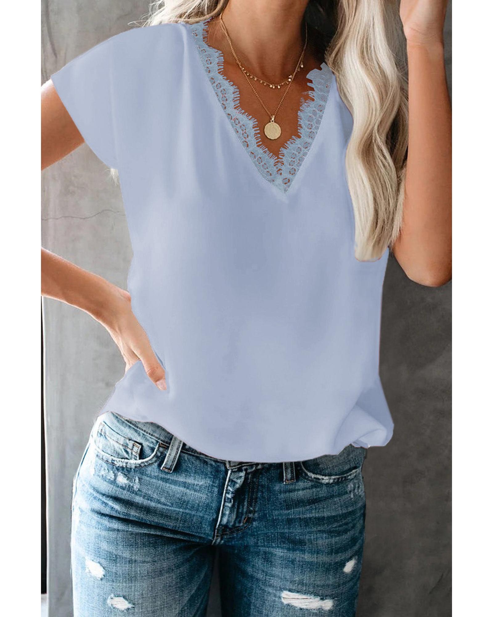 Azura Exchange Lace Trim V Neck T-shirt - S
