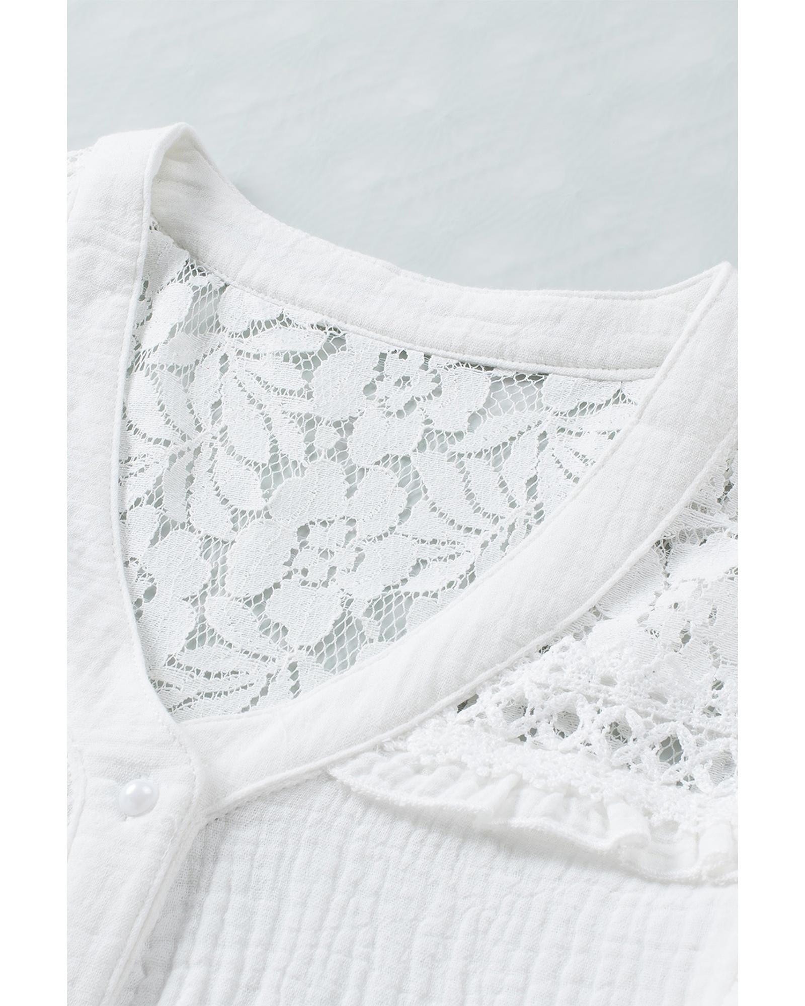 Azura Exchange Textured Sleeveless Shirt with Floral Lace Crochet - XL