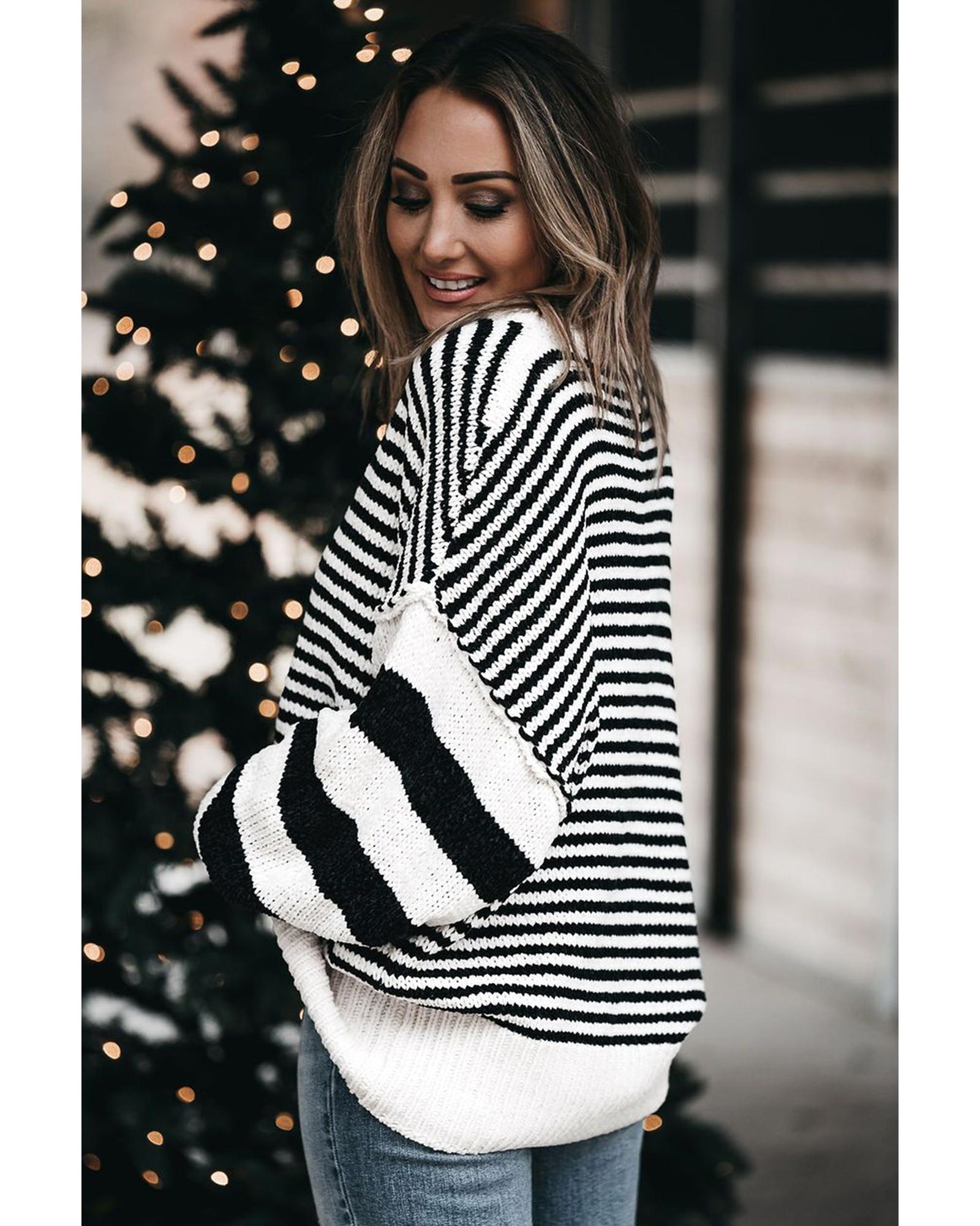 Black white Striped Drop Shoulder Bishop Sleeve Knit Sweater - XL