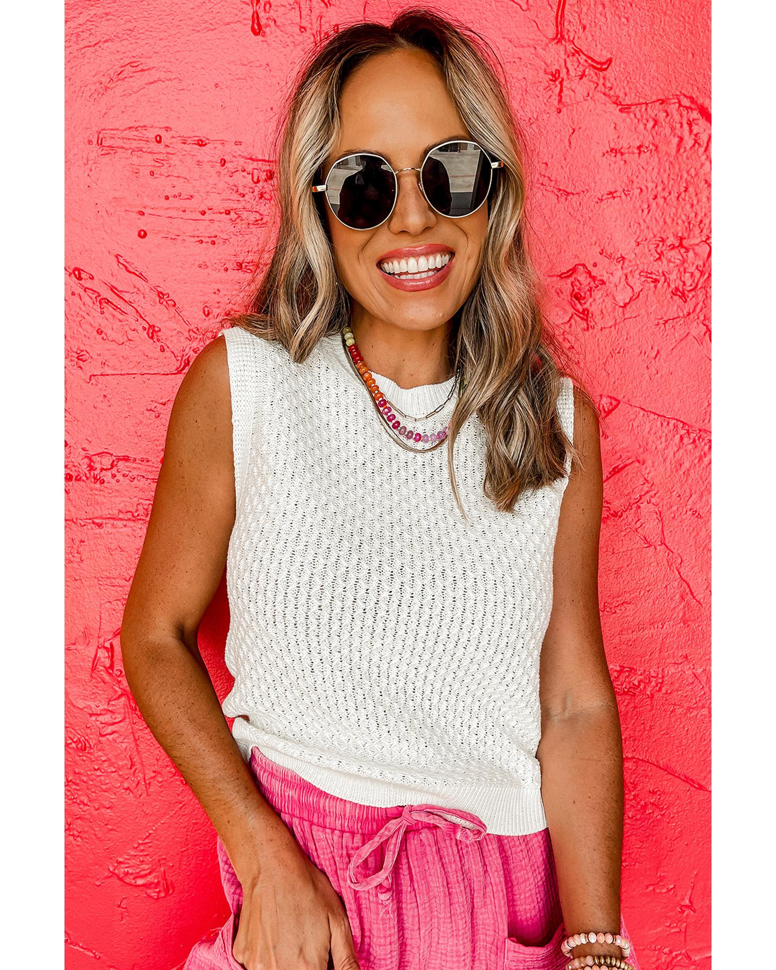 White Solid Color Eyelet Knit Crew Neck Sweater Vest - L