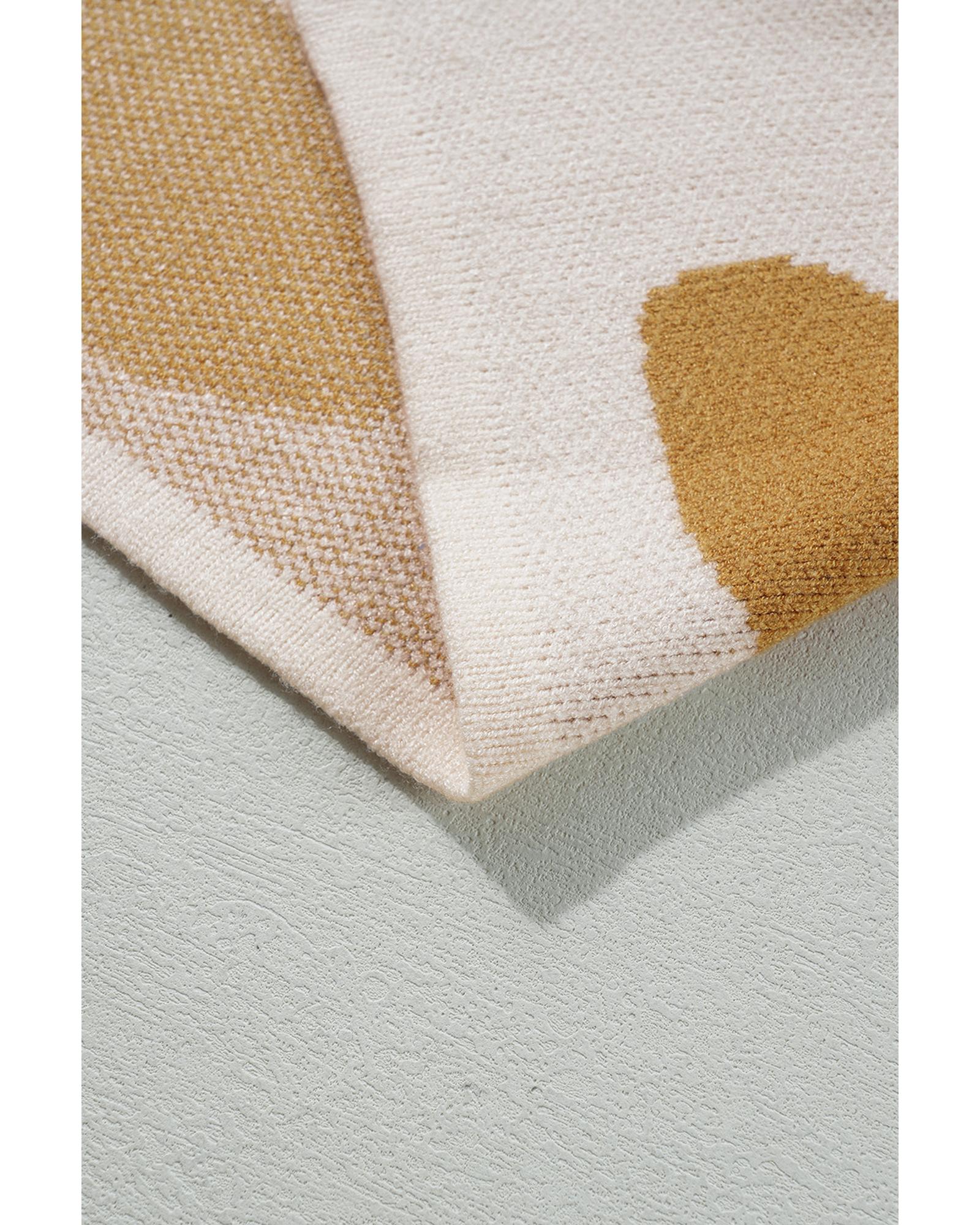 Camel Big Flower Pattern Stand Neck Short Sleeve Sweater - XL