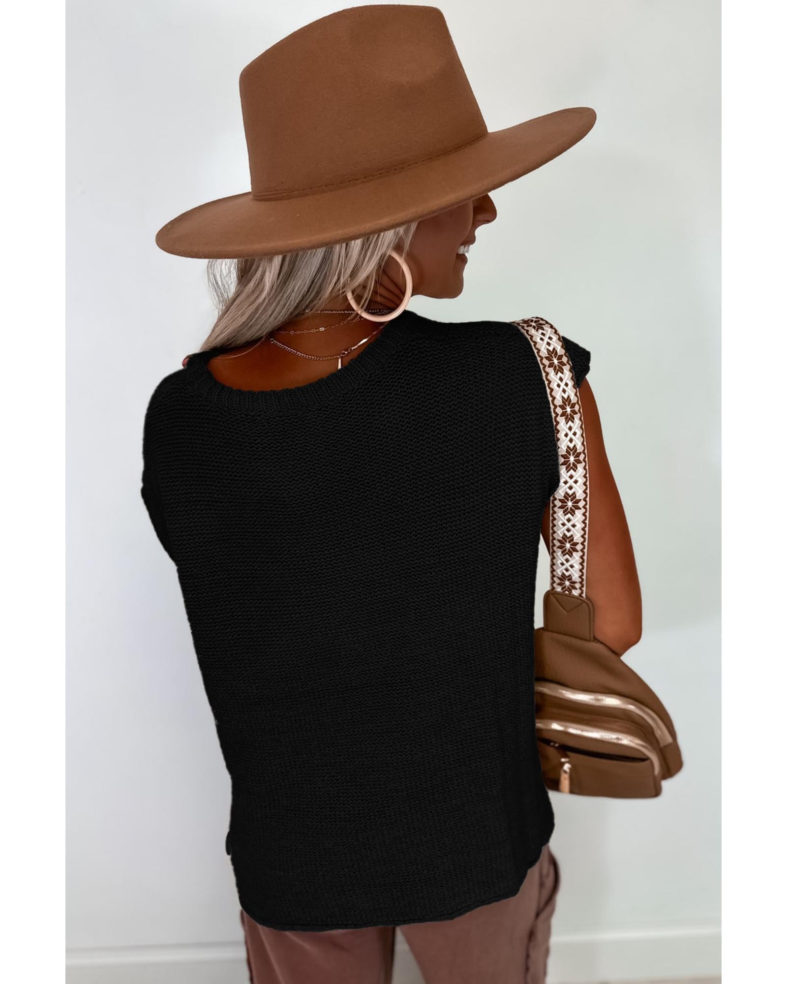 Black Solid Color Sweater Tee with Side Slits - M